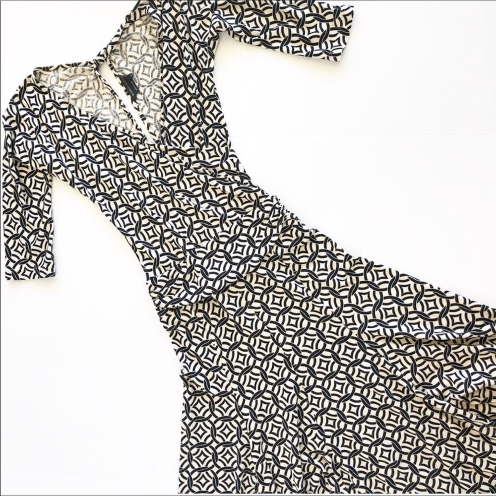 BCBG MaxAria Print Midi Open Back Dress - Picture 4 of 5